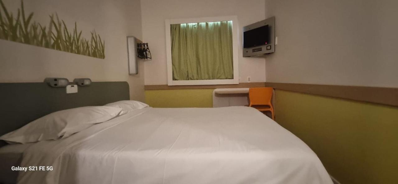 ibis budget Nao Me Toque Não Me Toques Extérieur photo
